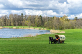 قصر المزرعة شقق الإقامة غرف الاسترخاء في Masuria بولندا