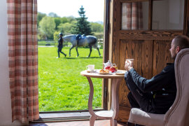 قصر المزرعة شقق الإقامة غرف الاسترخاء في Masuria بولندا