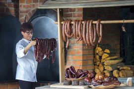 قصر المزرعة شقق الإقامة غرف الاسترخاء في Masuria بولندا