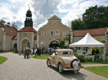 قصر المزرعة شقق الإقامة غرف الاسترخاء في Masuria بولندا